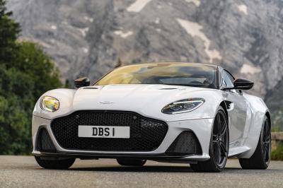 Aston Martin DBS Superleggera | les photos de la version White Stone
